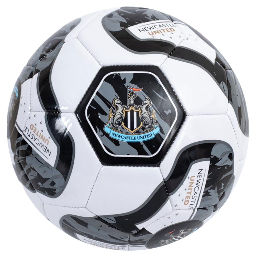 Newcastle United FC Size 5 - 32 Panel Tracer Design Football
